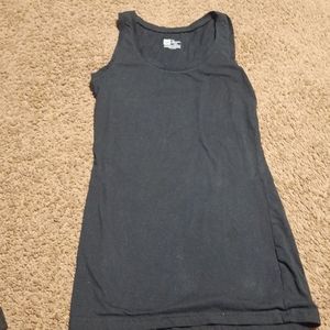 Black muscle tank top